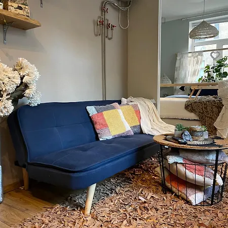 Pristine 1br In Center- Free Parking & Coffee Machine Apartment *