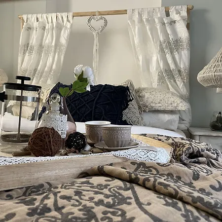 Pristine 1br In Center- Free Parking & Coffee Machine Apartment Riga
