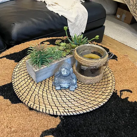 Apartment Pristine 1br In Center- Free Parking & Coffee Machine *