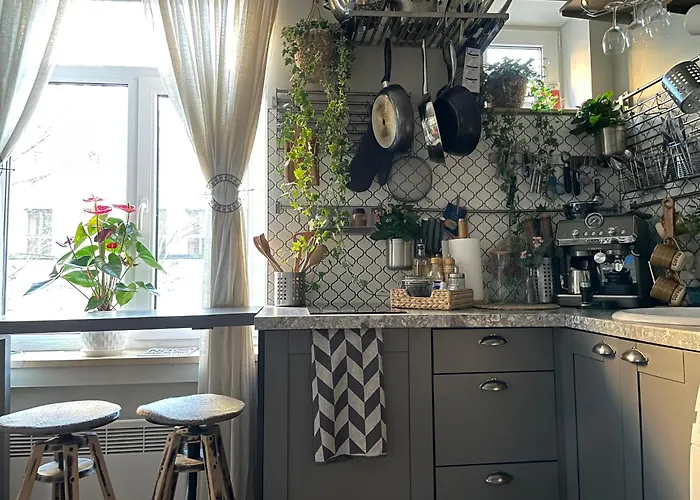 Pristine 1br In Center- Free Parking & Coffee Machine Апартаменты