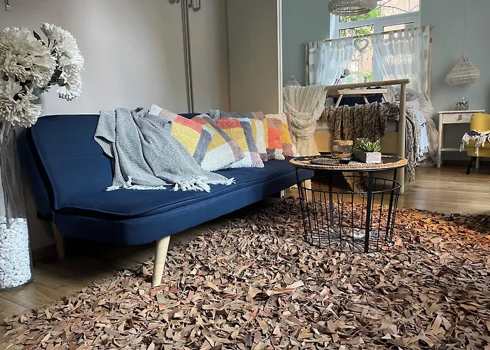 Pristine 1br In Center- Free Parking & Coffee Machine Апартаменты