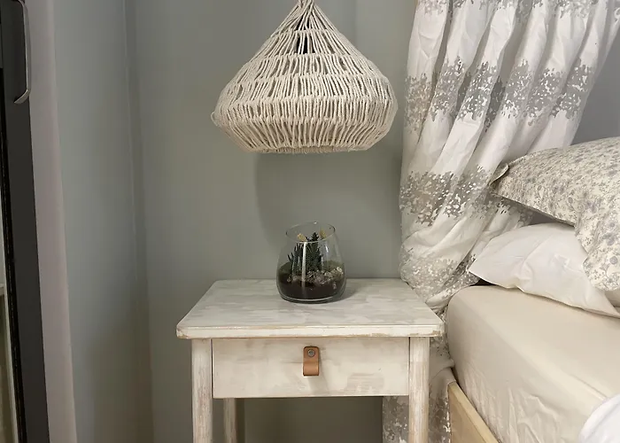 Апартаменты Pristine 1br In Center- Free Parking & Coffee Machine